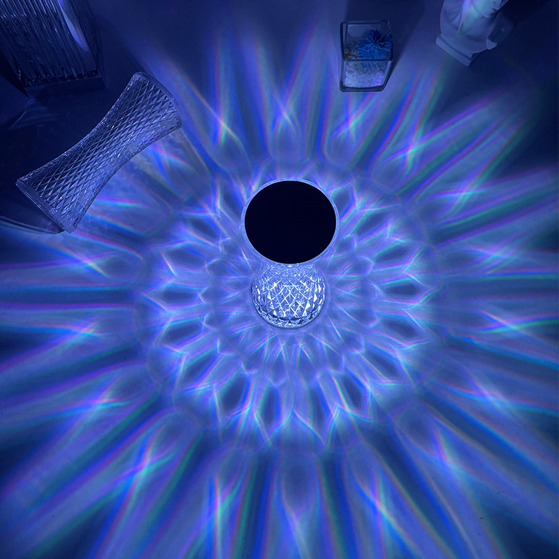 クリスタルベッドサイドテーブルランプクリスマスアクリル装飾ナ - Lighting Table Decor のレビューと価格