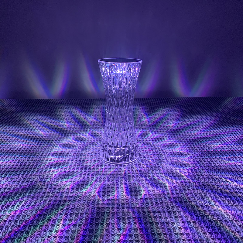 クリスタルベッドサイドテーブルランプクリスマスアクリル装飾ナ - Lighting Table Decor のレビューと価格