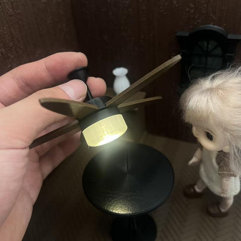 // ミニチュアヴィンテージ天井ファン LED ライトオーナ - Vintage Lighting Decor のレビューと価格